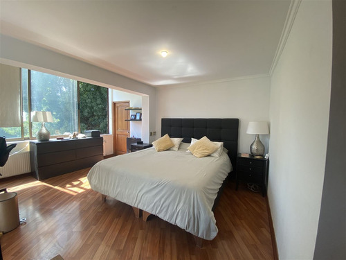 Casa En Venta En Parcela Chicureo Central 5d Más Serv.