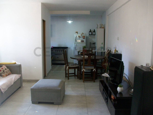 Imagen 29 de 30 de Venta Casa Multifamiliar 3 Dormitorios Garage Patio Parrilla Luminoso
