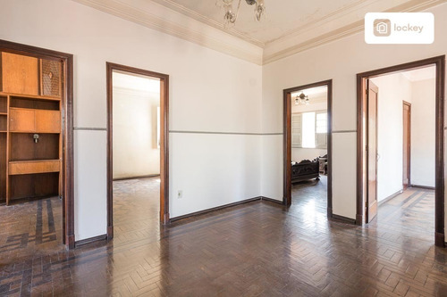 Imagem 8 de 15 de Aluguel De Casa Com 360m² E 10 Quartos - 8815