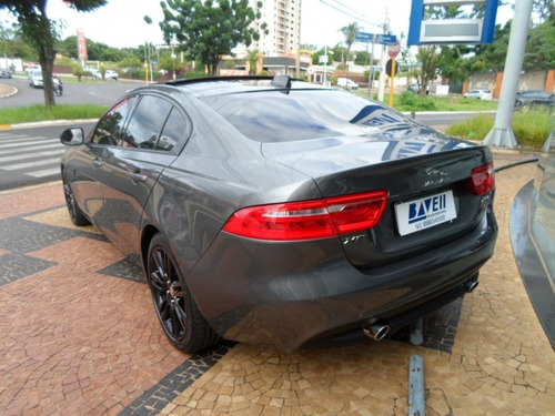 Imagem 3 de 14 de Jaguar Xe Pure Si4 240cv