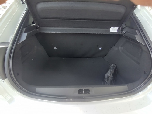 Imagen 13 de 13 de Peugeot 208 1.6l Allure Tiptronic (as)