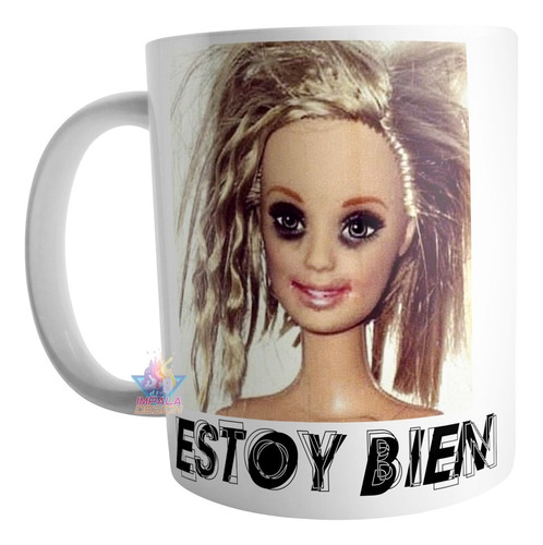 Taza Cerámica Muñeca Estoy Bien Diseño Meme Ideal Para Café