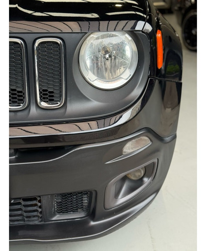 Jeep Renegade 1.8 16V FLEX LONGITUDE 4P AUTOMÁTICO