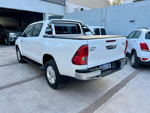 Toyota Hilux 2.8 Cd Srv Pack 177cv 4x2