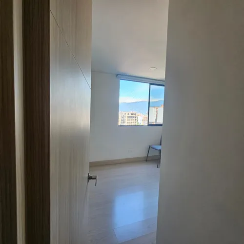 Unidad Ubicada En El Sector Del Esmeraldal Envigado 80 Mts Cod.290525-01