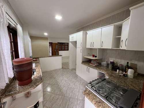 Casa Em Várzea Paulista, 2 Dormitórios, Churrasqueira, Garagem 2 Carros, aceito carro!