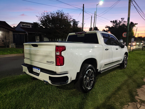 Chevrolet Silverado High Country 5.3 V8 High Country