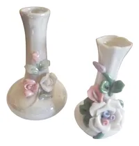Comprar 2 Floreros De Porcelana Con Flores En Relieve