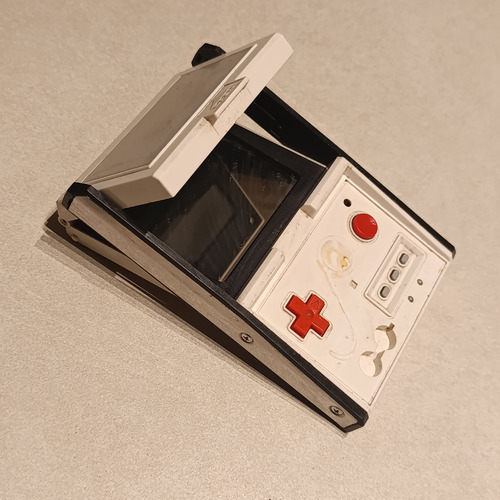 Gyw Consola Game And Watch Donkey Kong Jr Panoram Scn Cj-93 Blanco (Usado)