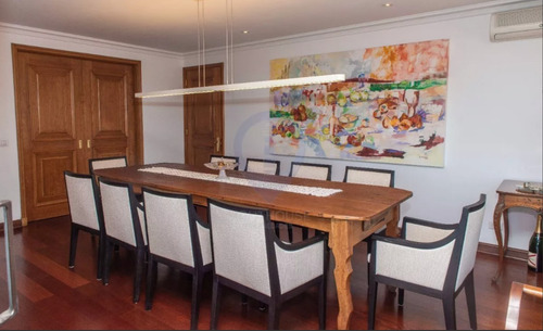 Arrienda Exclusivo Dep. El Golf. 5 Dorm, 5 Baños, 3 Estac.