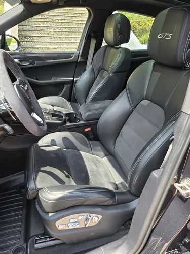 Porsche Macan 3.0 Gts At