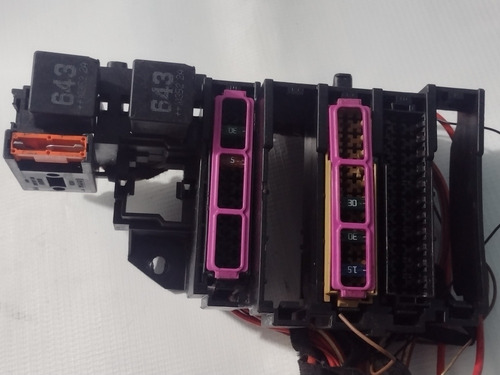 Base Porta Conector Relay Relevador Audi (Usado)