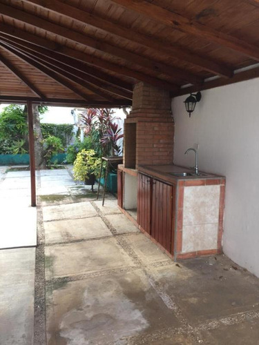 Imagen 11 de 14 de Laura Castillo Vende Casa En Valencia (foc-1088)