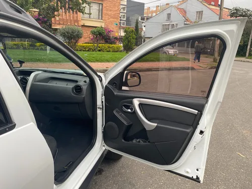 Renault Duster Oroch 4x2 Mod. 2017