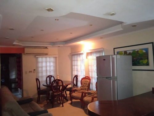 Imagen 4 de 11 de Hermoso Townhouse En Venta En Urb Araguama Country Andrews Rivero 04124959888