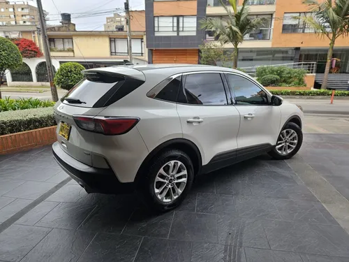 Ford Escape Hibrid