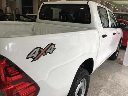Toyota Hilux 2.4 Cd Dx 150cv 4x4 Anticipo Y Cuotas