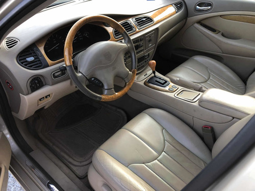Imagen 10 de 14 de Jaguar S-type S Type