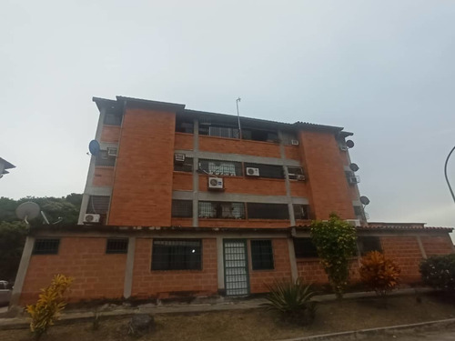 Imagen 1 de 14 de Apartamento En Venta En Laguna Ii (marco 04243431163)
