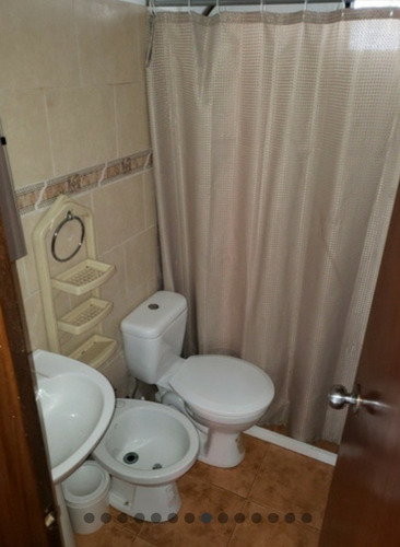 Vendo Casita Y 2 Apartamentos A 3 Cuadras De Playa