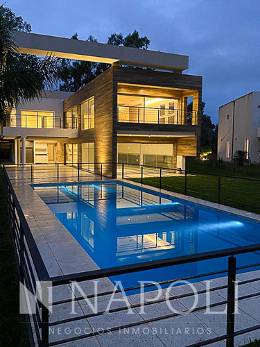 Imagen 2 de 14 de Venta De Impecable Casa A Estrenar, En Terralagos Canning