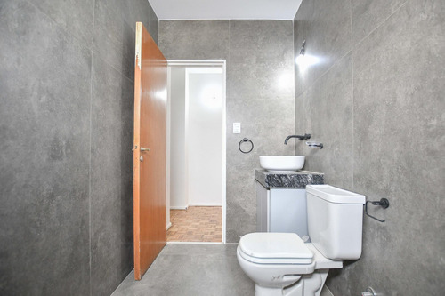 Departamento 3 Dormitorios En Venta En Calle 33 Entre 18 Y 19 La Plata