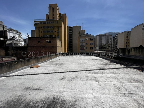 Se Vende Edificio Industrial La Candelaria Mls #24-2303