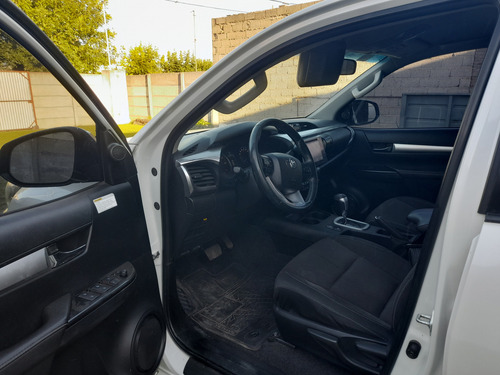 Toyota Hilux Pick-Up 2.8 Cd Srv 177cv 4x4 At