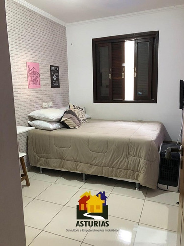 Imagem 11 de 15 de Ótima Casa Com Piscina Na Penha Para Venda - 3523-1