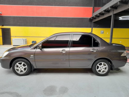 Imagen 6 de 15 de Mitsubishi Lancer Glx Sistema De Gas Activo