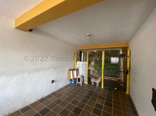 Imagen 21 de 22 de Julio Latouche Vende Hermoso Townhouse En Lomas Del Este Valencia 23-9286