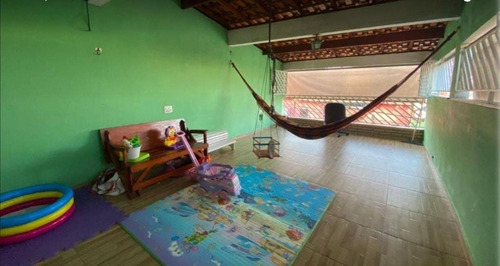 Imagem 22 de 23 de Vendo Sobrado Dois Dormitorios Suite Jd. Piracuama (vi638)