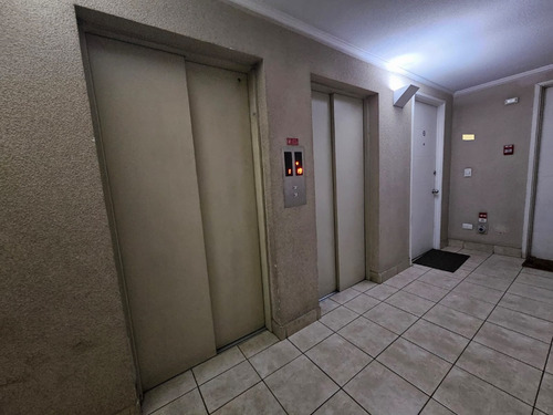 Dpto 3d + 2b + B + E Tocornal Y S. Isabel Vende Propietario