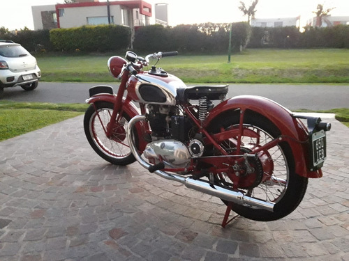 Imagen 5 de 10 de Triumph Speed Twin 500. 1948