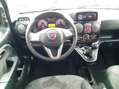 Imagem 7 de 12 de Fiat Doblô Cargo 1.8 E-torq 2021 Porta Lateral