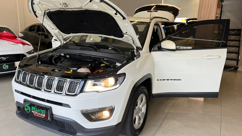 Jeep Compass 2.0 Sport Flex Aut. 5p
