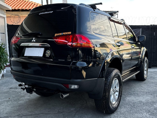 Mitsubishi Pajero Dakar 3.5 HPE 4X4 V6 24V FLEX 4P AUTOMÁTICO
