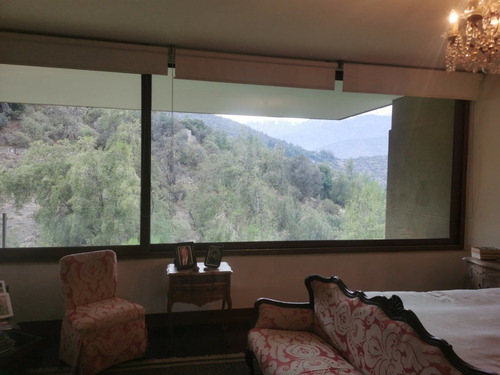 En Exclusivo Condominio Valle Escondido