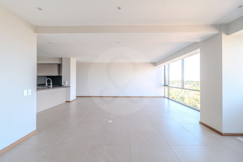 Departamento En Venta En Lomas De Bezares