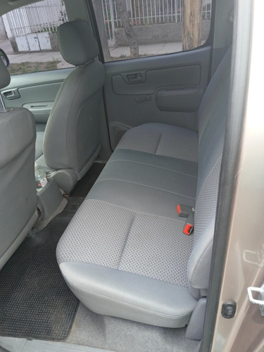 Imagen 8 de 10 de Toyota Hilux 2.5 D/c Dx 4x2