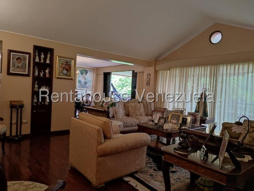 Apartamenot En Venta En El Peñon 25-10877