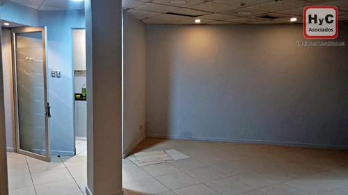 Arriendo Gran Local Comercial Con Alta Exposición En Alameda
