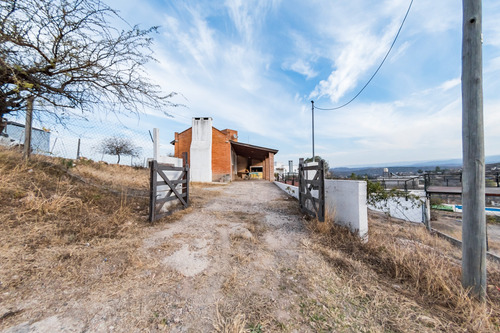 Casa En Venta Con Increíbles Vistas En Estancia Vieja Vcp