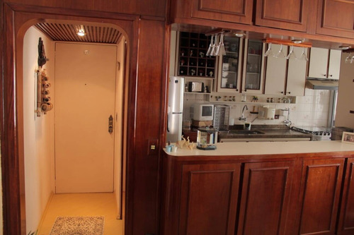 Imagem 12 de 15 de Apartamento Repleto De Armários, Entrar E Morar !!! - 228