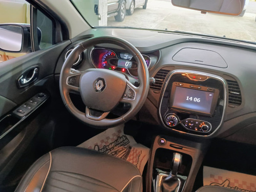 Renault Captur 1.616v Intense Sce X-tronic 5p