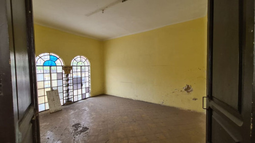 Local Comercial En Venta En,gral. Real, Guadalajara, Jalisco