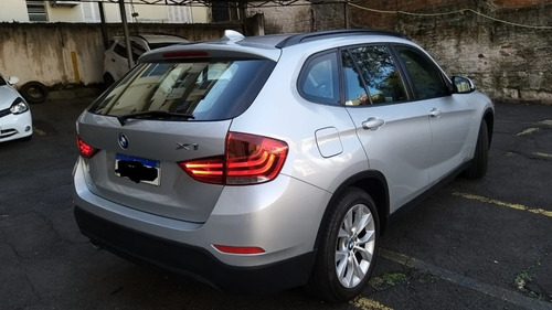 Imagem 3 de 11 de Bmw X1 2.0 2013 /2014 - Automática - Completa