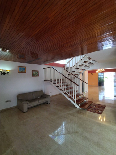 Venta De Penthouse En La Florida