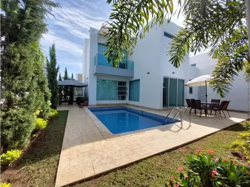 Casa Con Piscina En Picacho En Arriendo O Venta