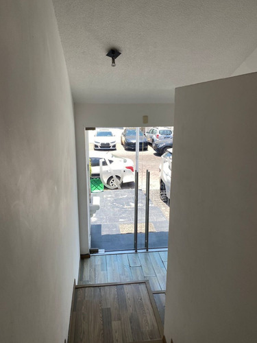 Oficina Privada Independiente En Pueblo Nuevo, Corregidora, Qro.